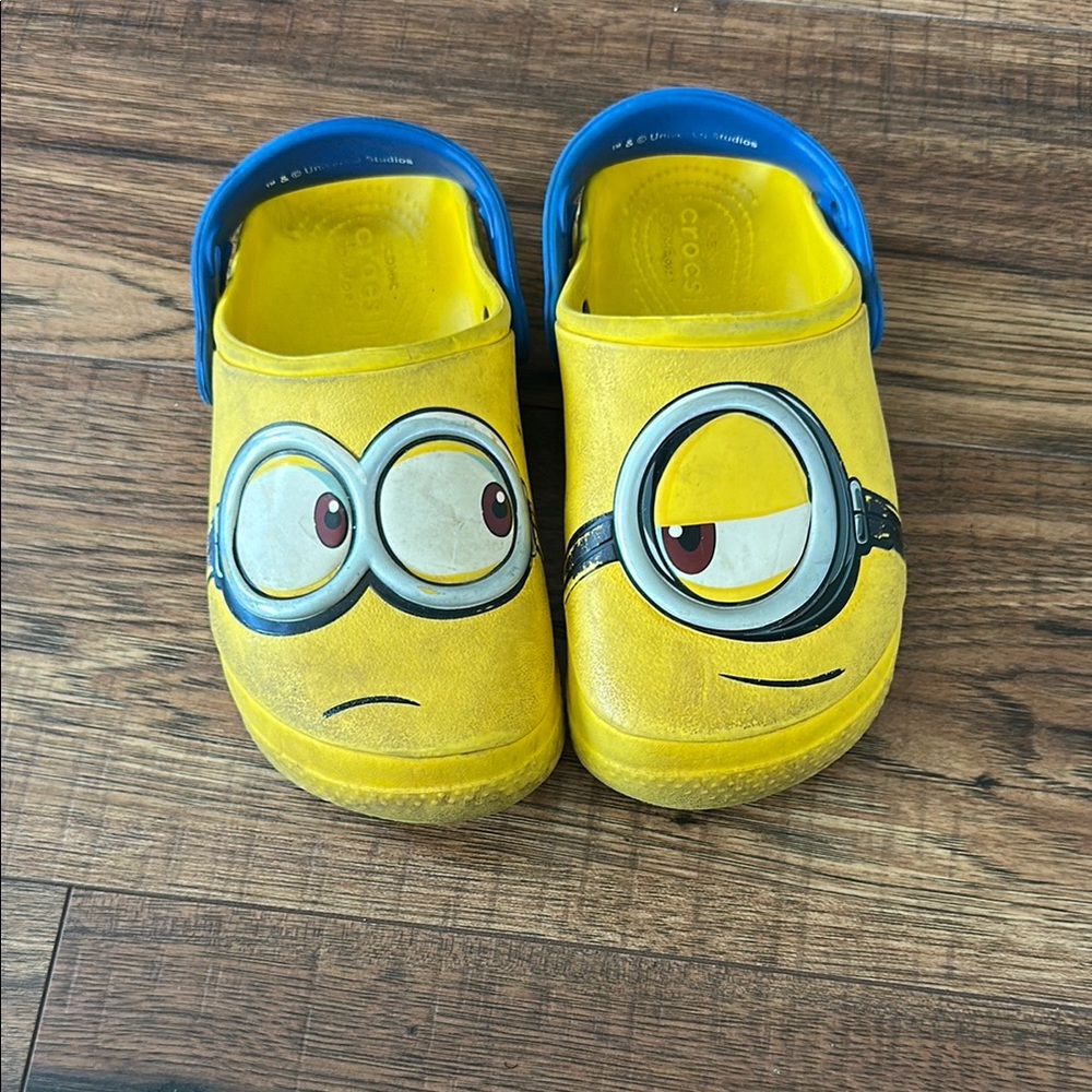 Crocs Kids Minions Yellow Clogs